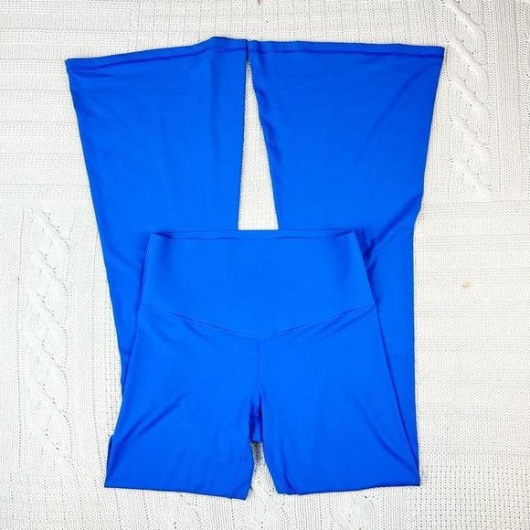 Aerie Real Me High Rise Super Flared Performance Pants size M Blue - Picture 1 of 9
